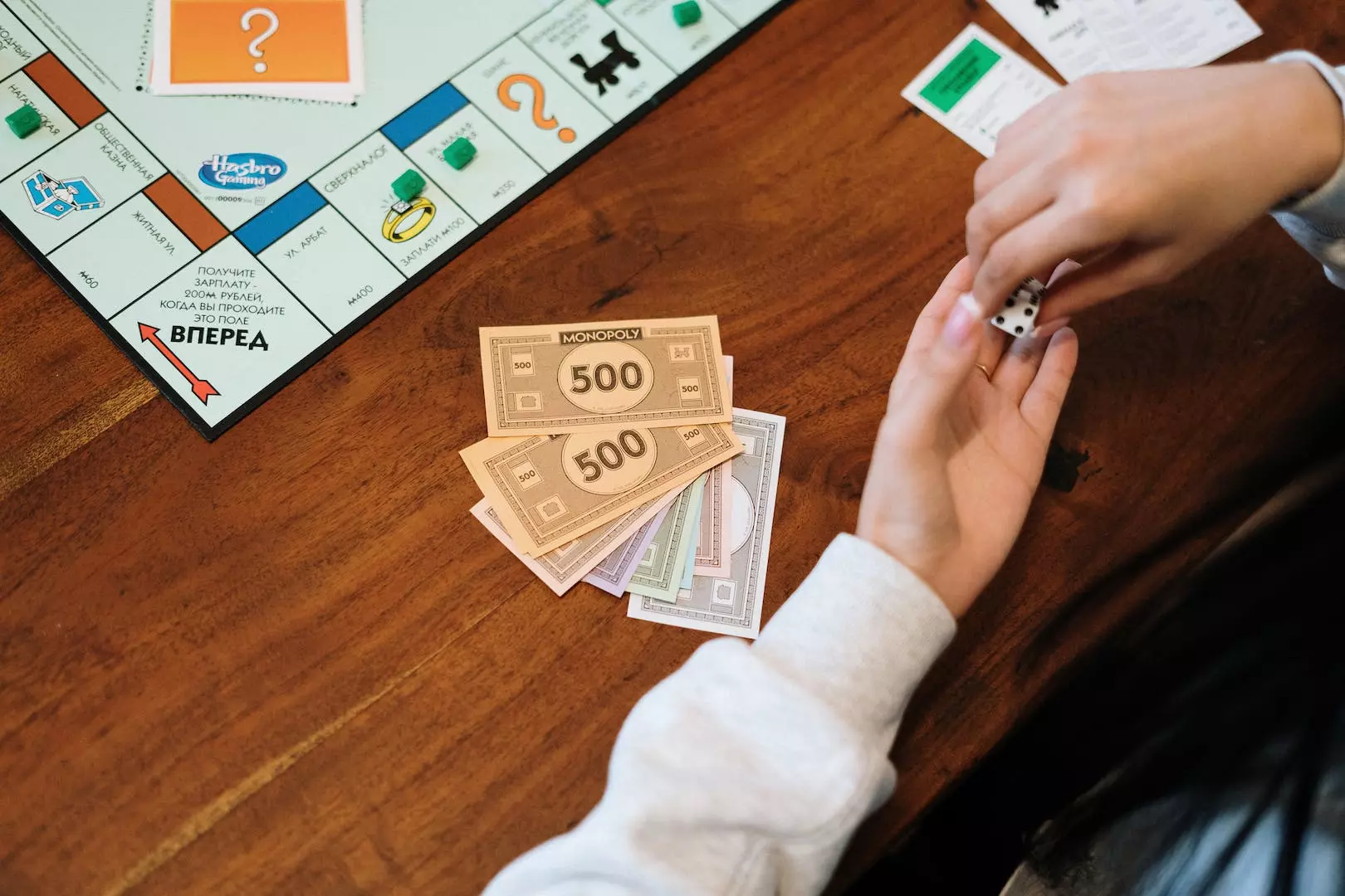 Mestring av Monopol: Regler, Penger, og Strategier for suksess